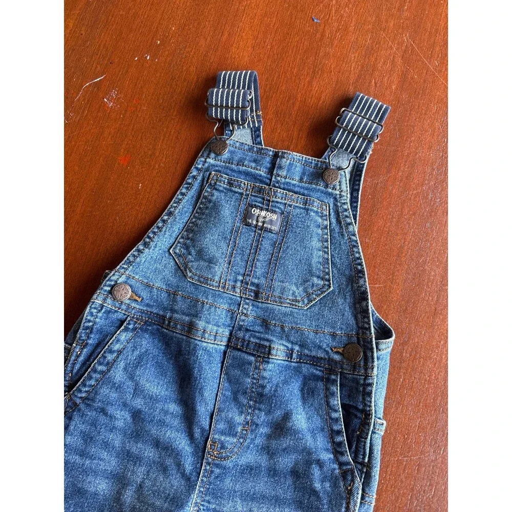 OshKosh Bgosh osh kosh